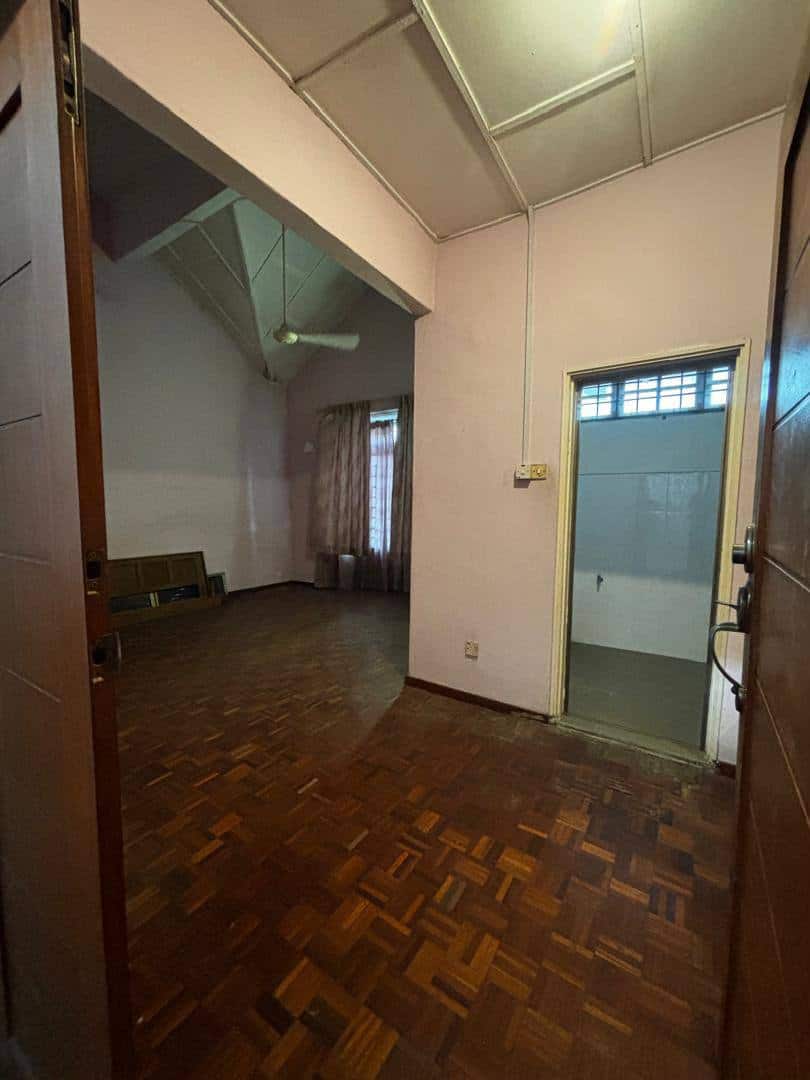 2-Storey Terrace Jalan Hang Tuah Tun Aminah 2