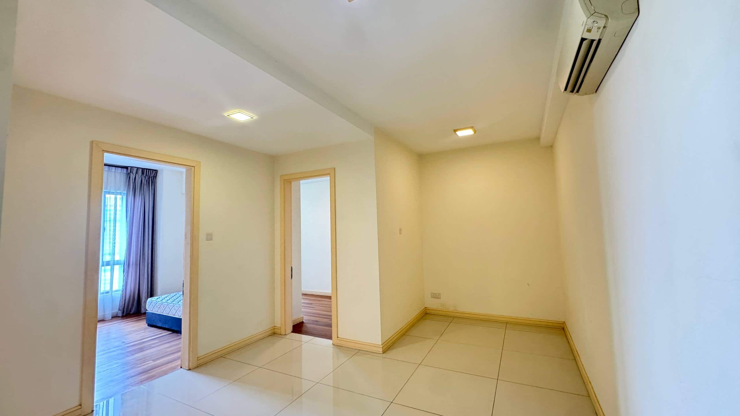 Condominium Permas Jaya 7