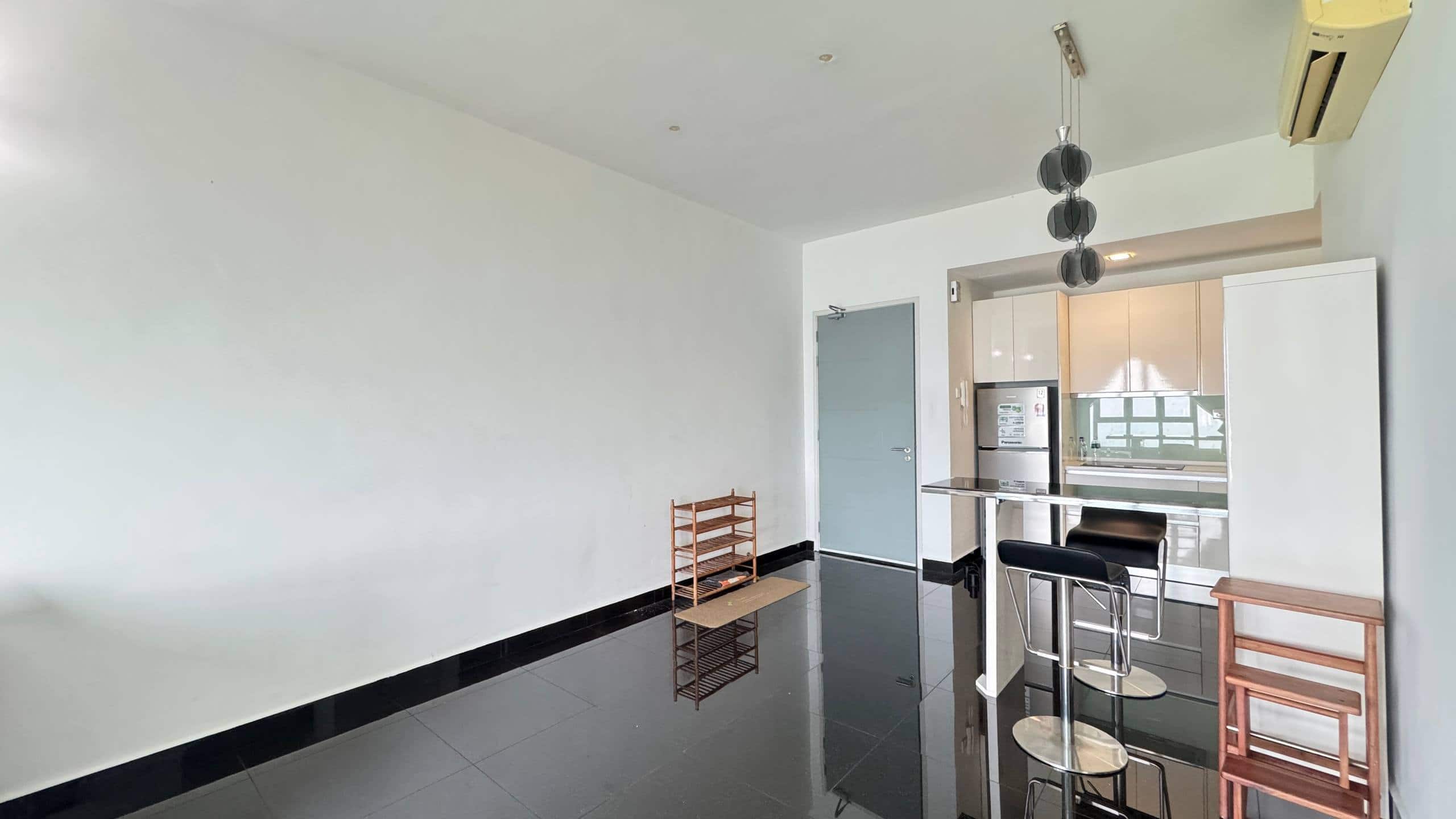 Condominium Danga Bay 7
