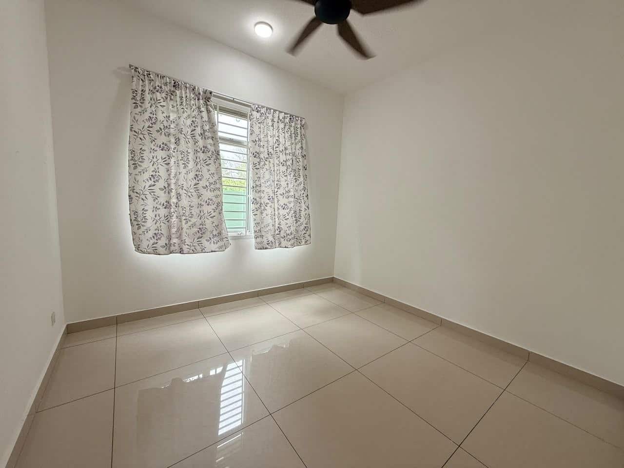 2-Storey Semi-D Nusa Idaman 7