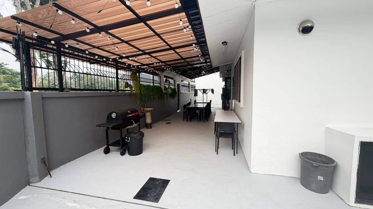 Double-Storey Corner Terrace Desa Tebrau 6
