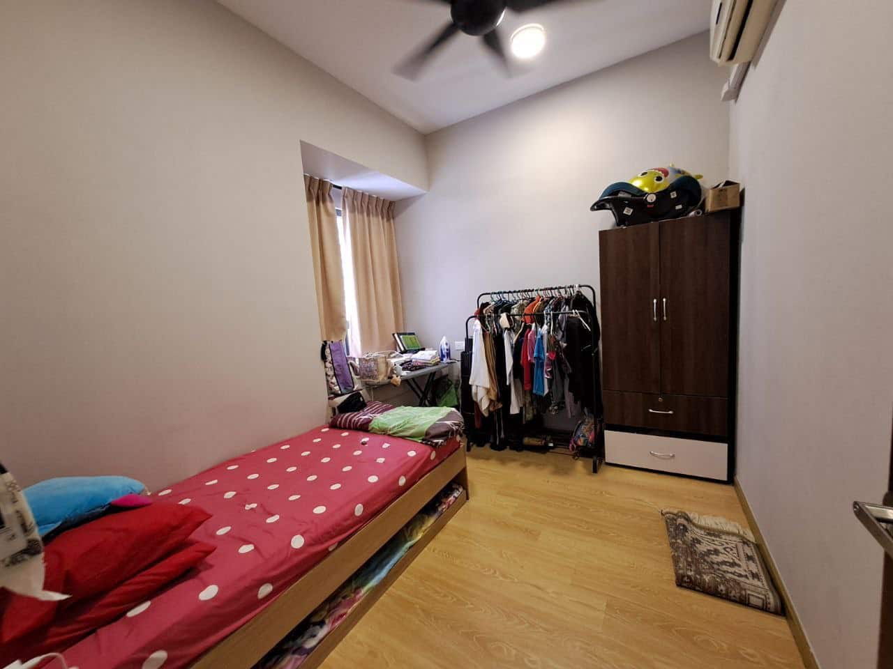Condominium Danga Bay 6