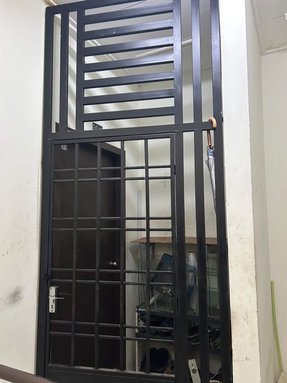 Medium-Cost Flat Ehsan Jaya 6