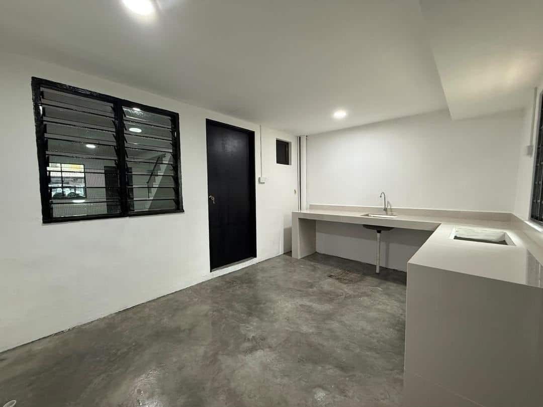 Double-Storey Low Cost House Taman Molek 4