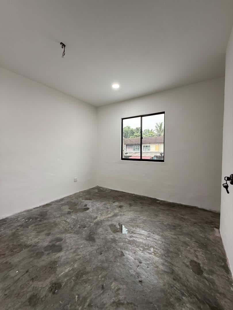Double-Storey Low Cost House Taman Molek 3