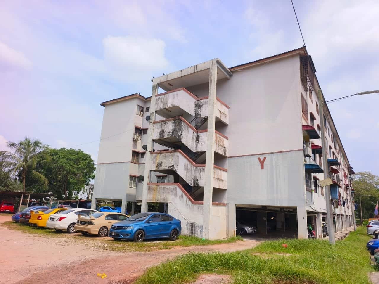 Low Cost Flat Bandar Seri Alam 3