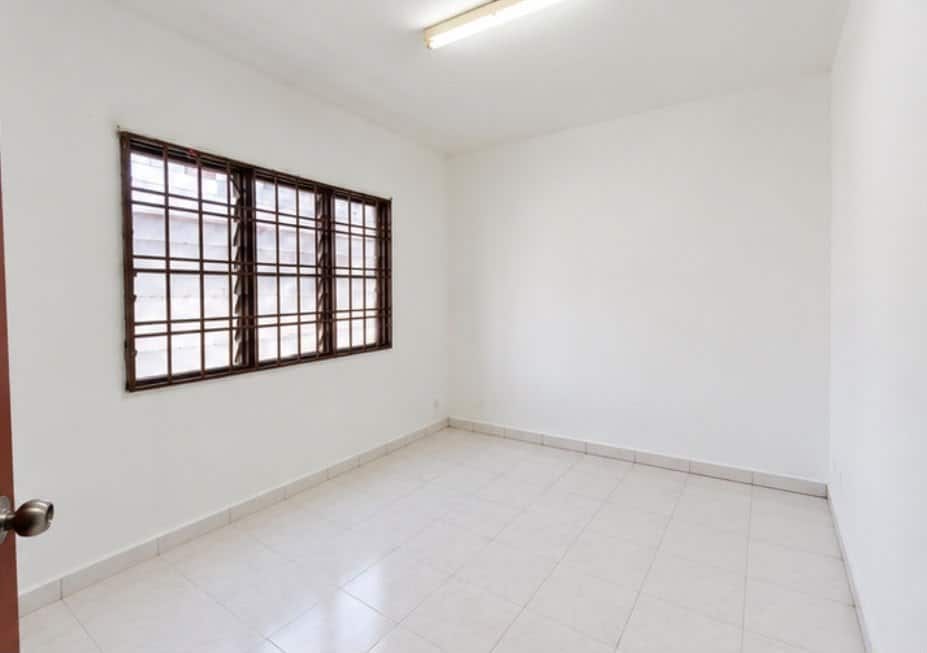 Low Cost Flat Bandar Seri Alam 5