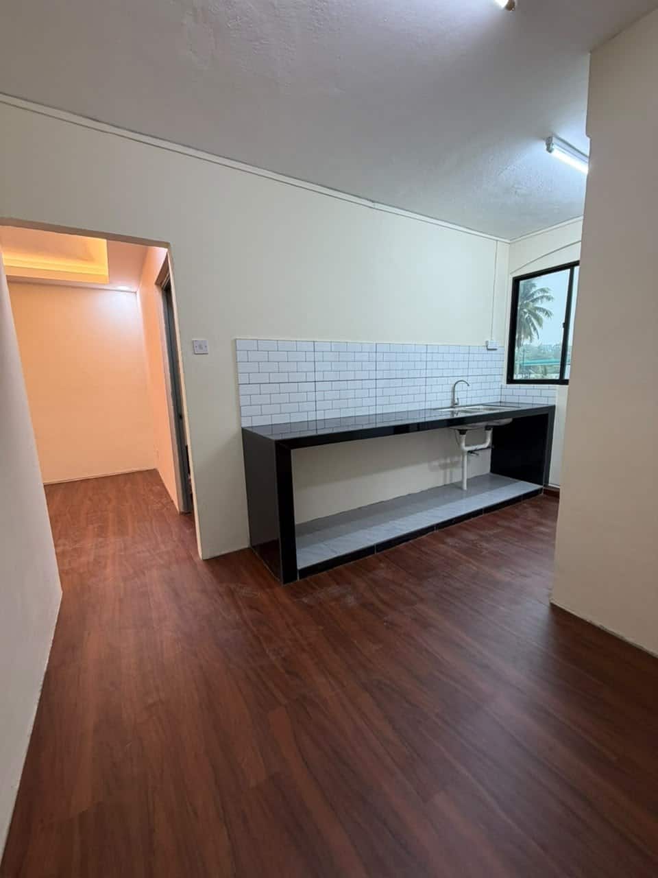 Flat Tampoi Cempaka 3