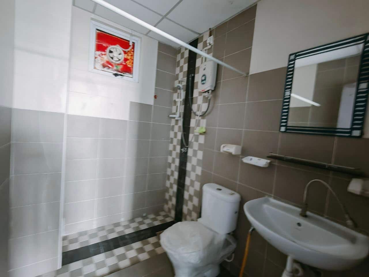 Condominium Lagenda Tasek 7