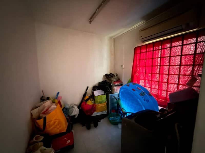 Low Cost Flat Seri Alam 7