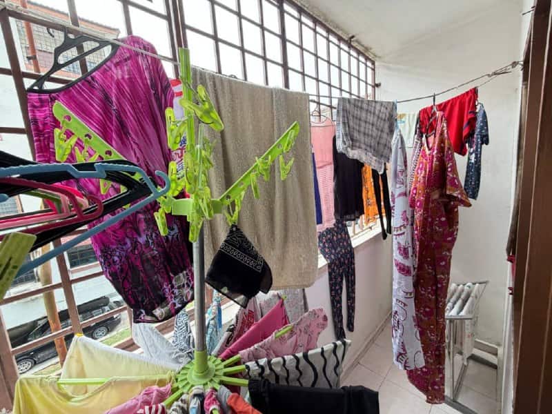 Low Cost Flat Seri Alam 6