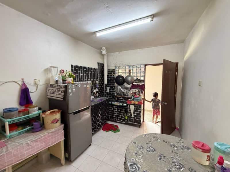 Low Cost Flat Seri Alam 2