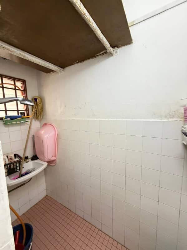 Low Cost Flat Seri Alam 8