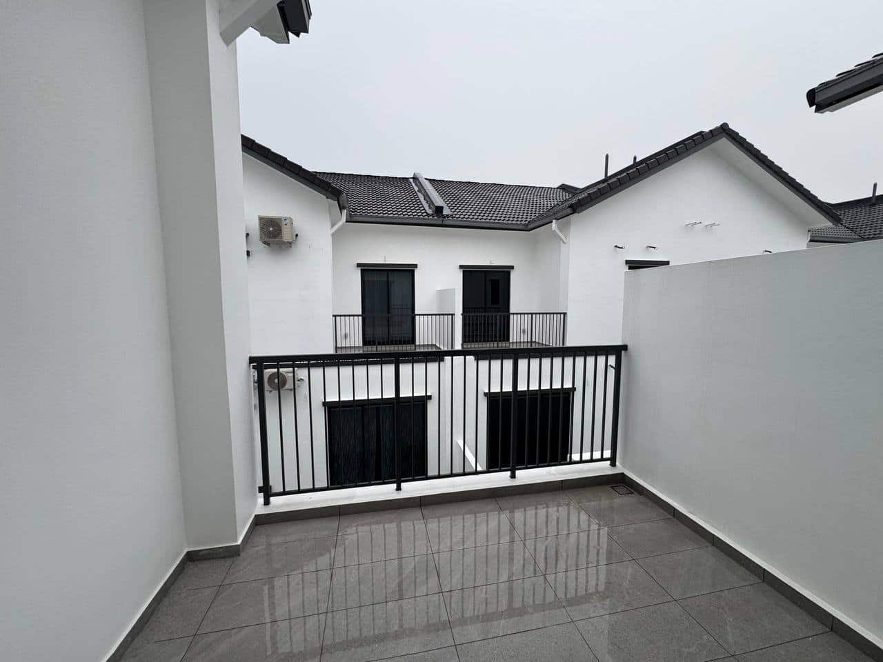 2-Storey Terrace Eco Spring Peony Chara 5