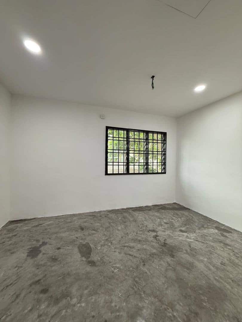 Double Storey Low Cost House Taman Molek 5