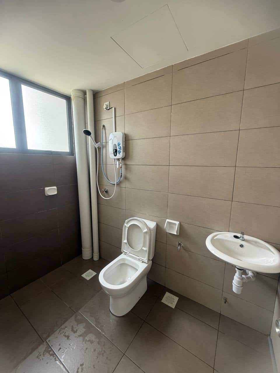 Condo ARC @ Austin Hill, Taman Daya 8