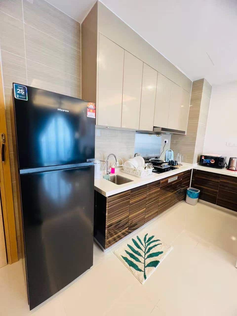 Condominium R&F Princess Cove 10