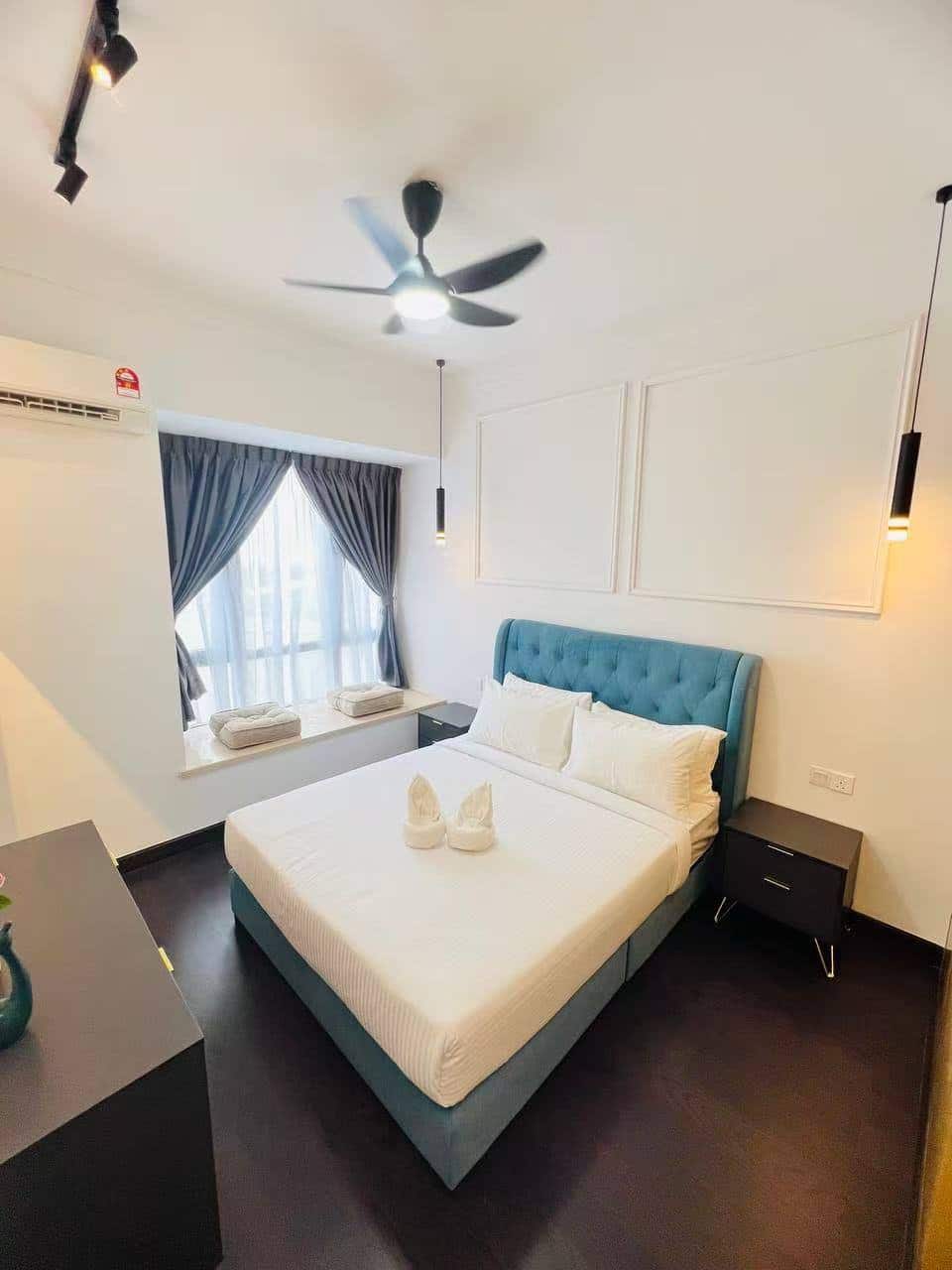Condominium R&F Princess Cove 8