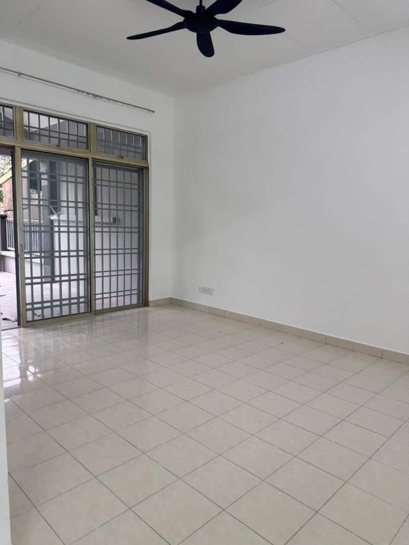 Single Storey Terrace House Taman Pulai Indah 4