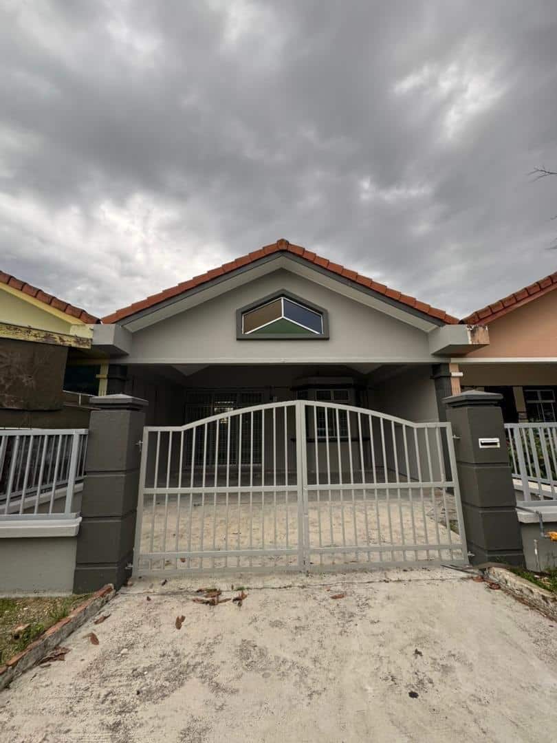 Single Storey Terrace House Taman Pulai Indah 1