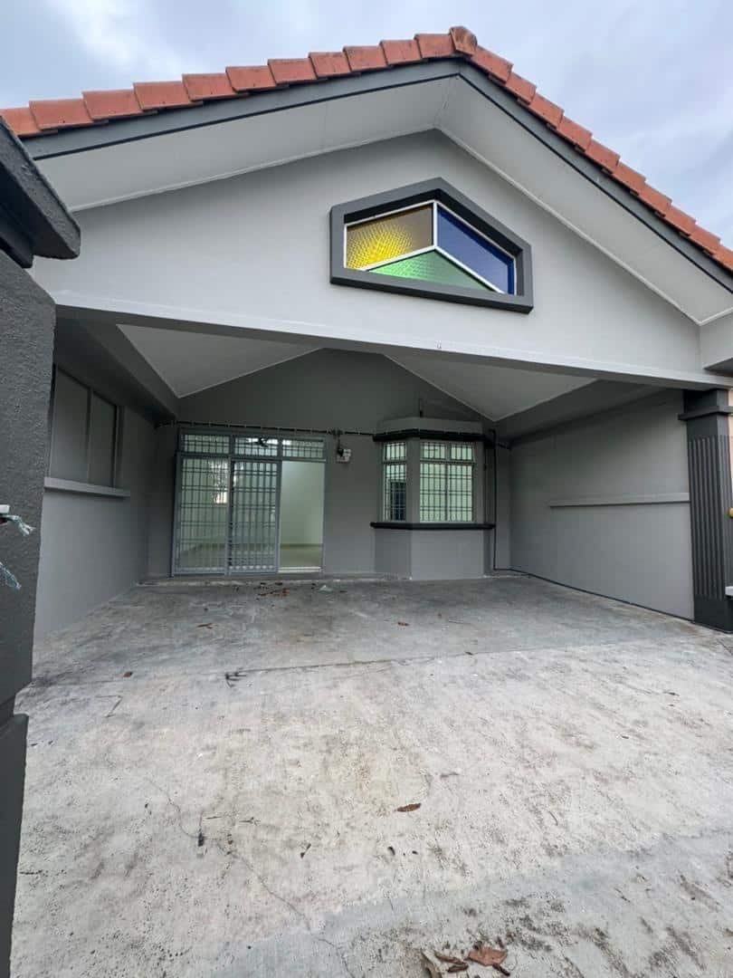 Single Storey Terrace House Taman Pulai Indah 3