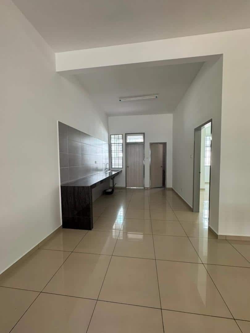 2-Storey Terrace House Bandar Layangkasa 2