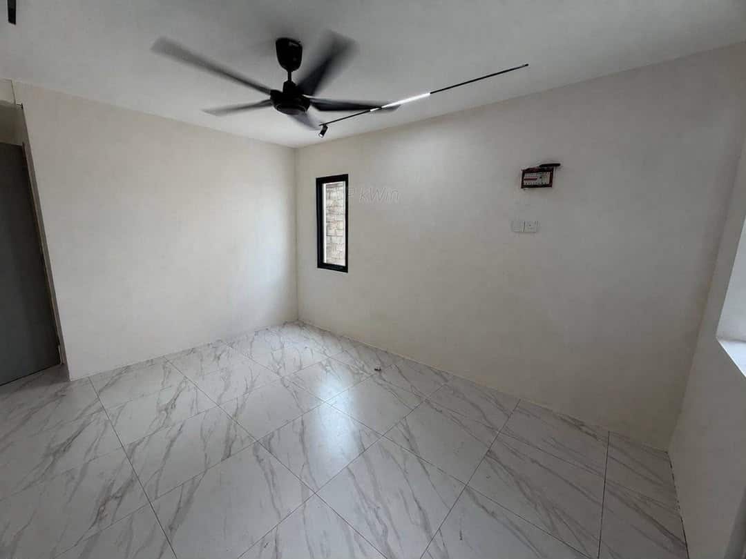Double Storey Low Cost House Taman Gunung Pulai 4