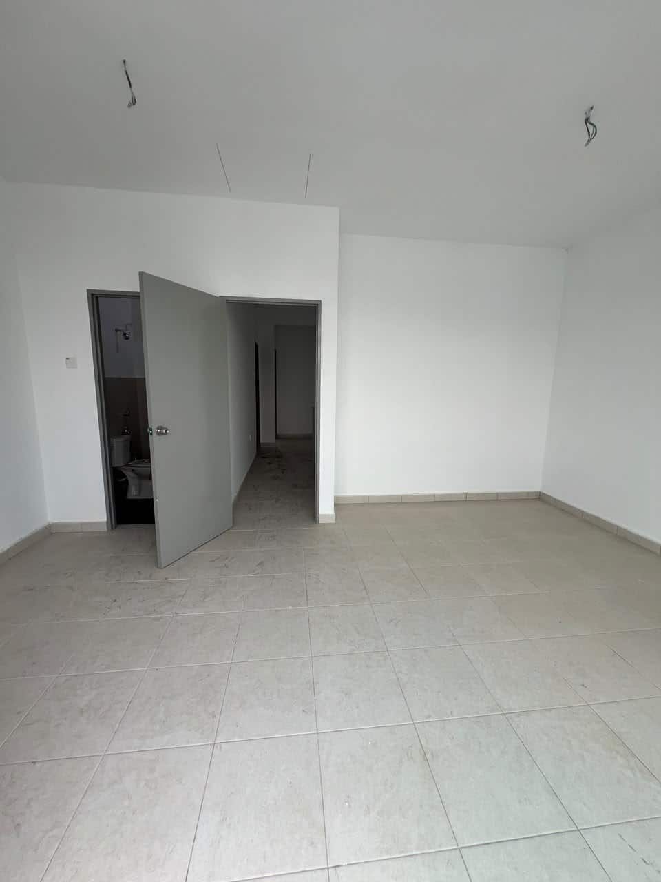 2-Storey Terrace House Pulai Duta 4