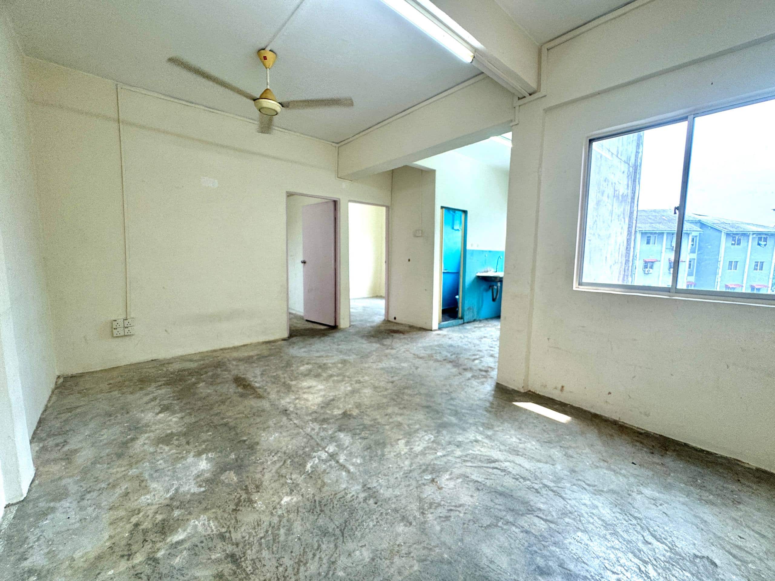 Low Cost Flat Taman Melawati 1