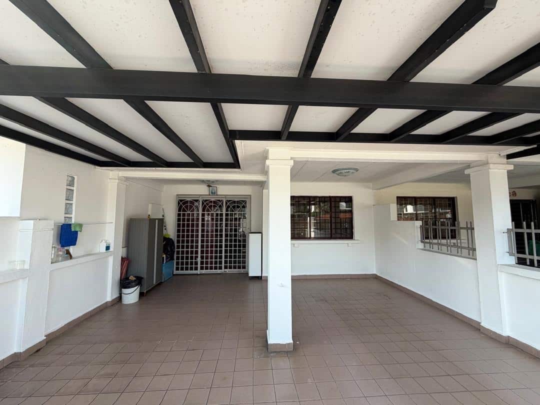 Single-storey Terrace House Permas Jaya 4