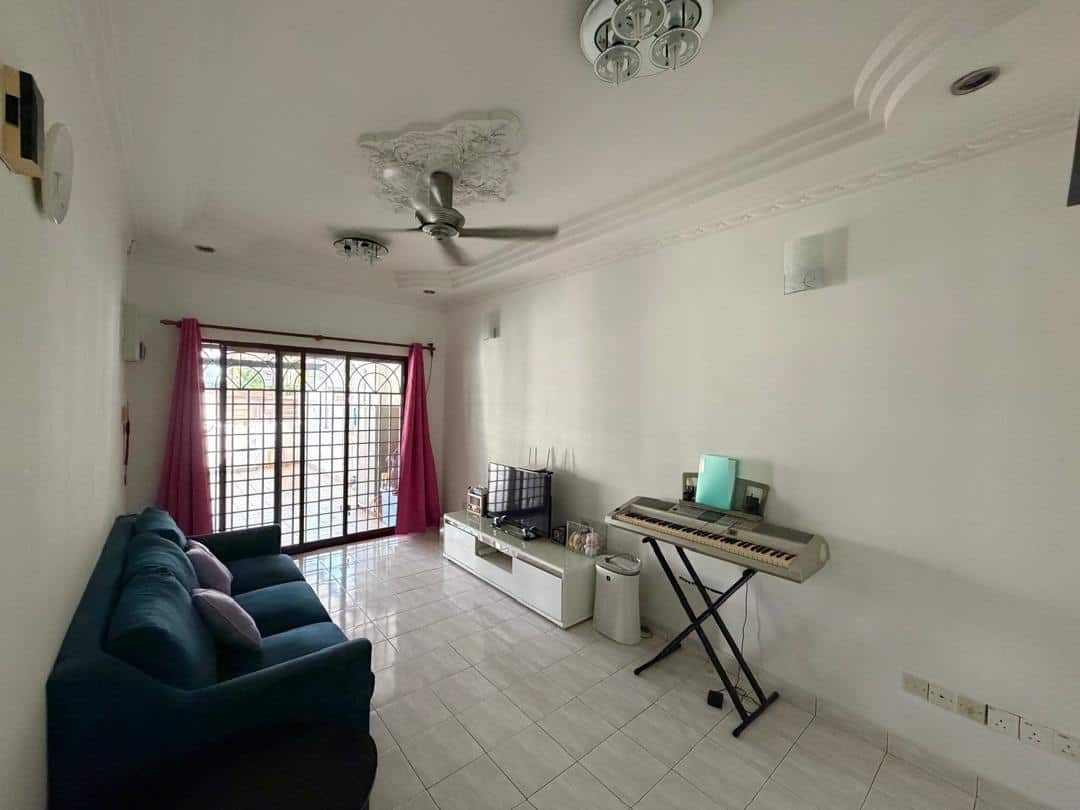 Single-storey Terrace House Permas Jaya 2