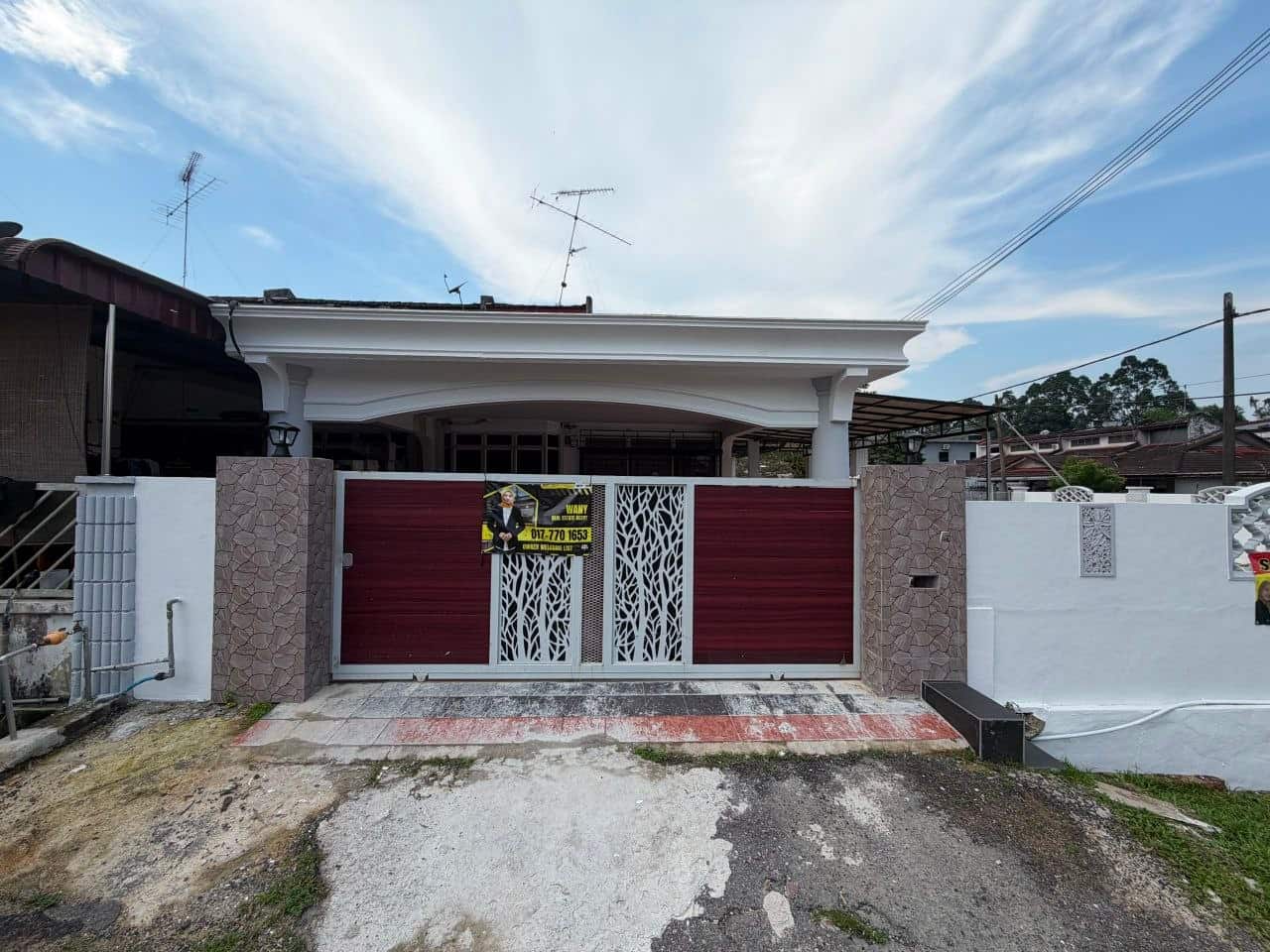 Single Storey Corner Lot Taman Desa, Kulai 1