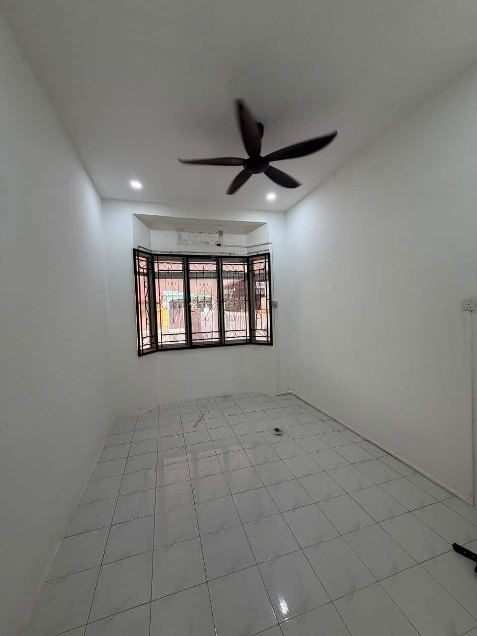 Flat Temenggung 5