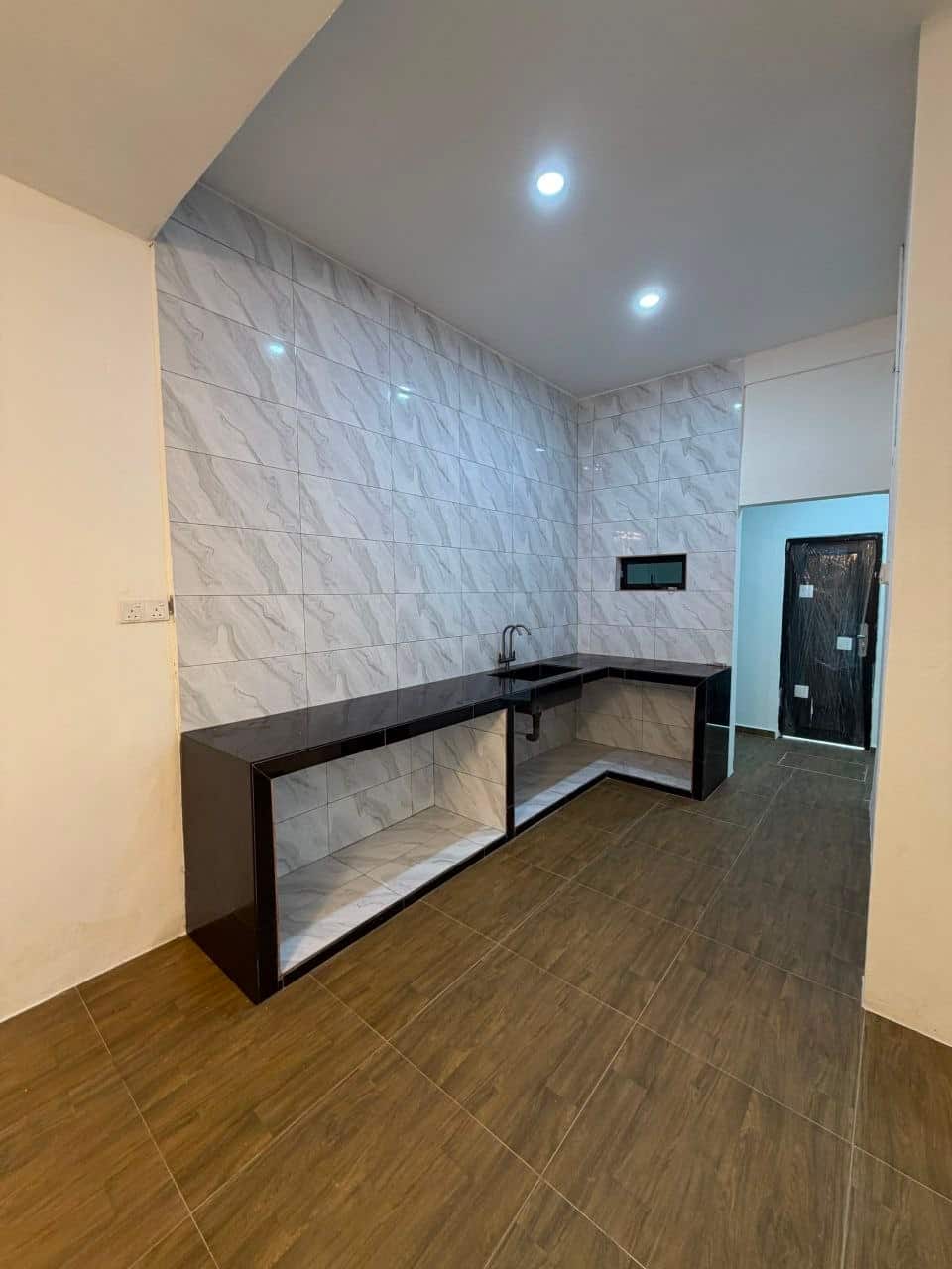 Flat Temenggung 4