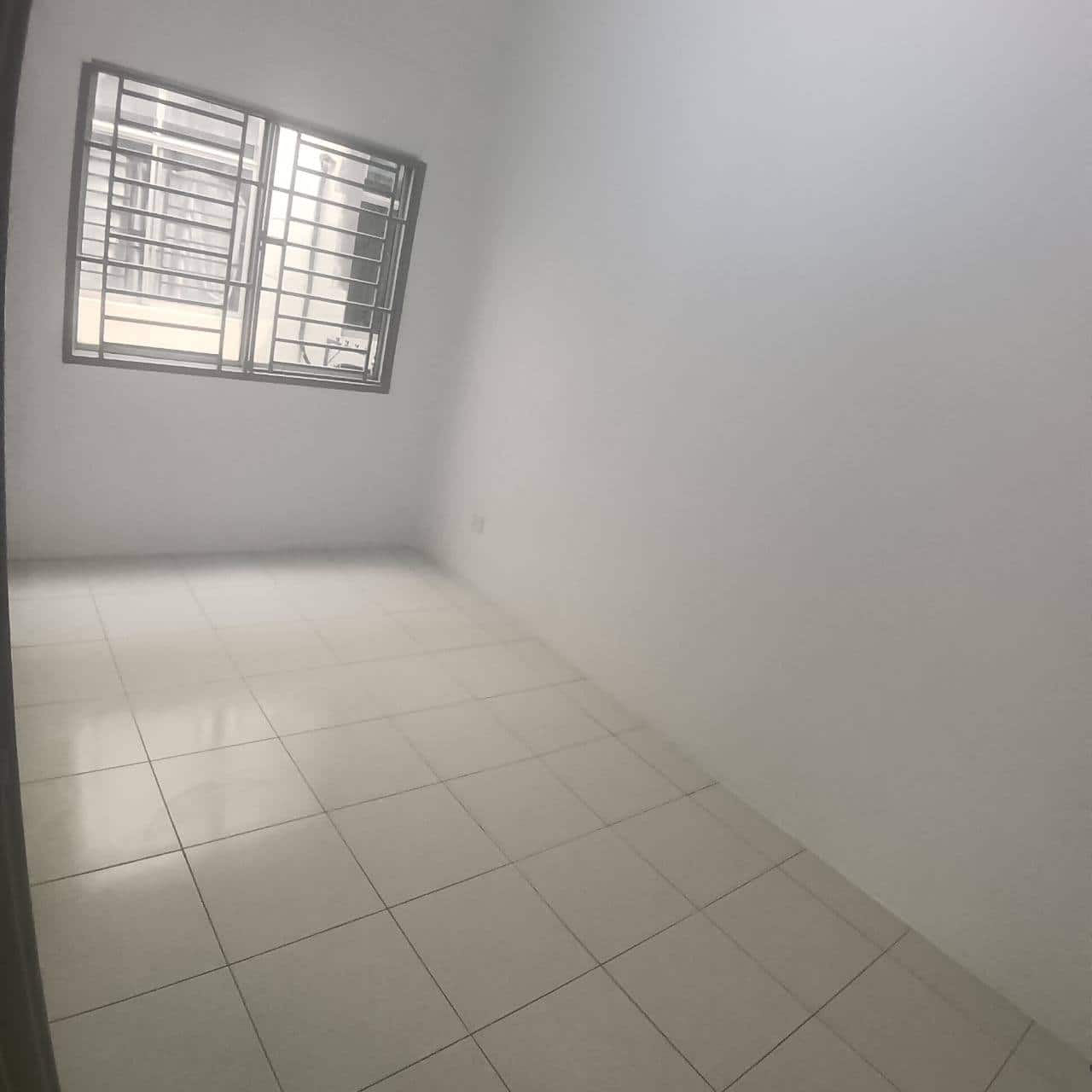 Shop Apartment Tampoi 8