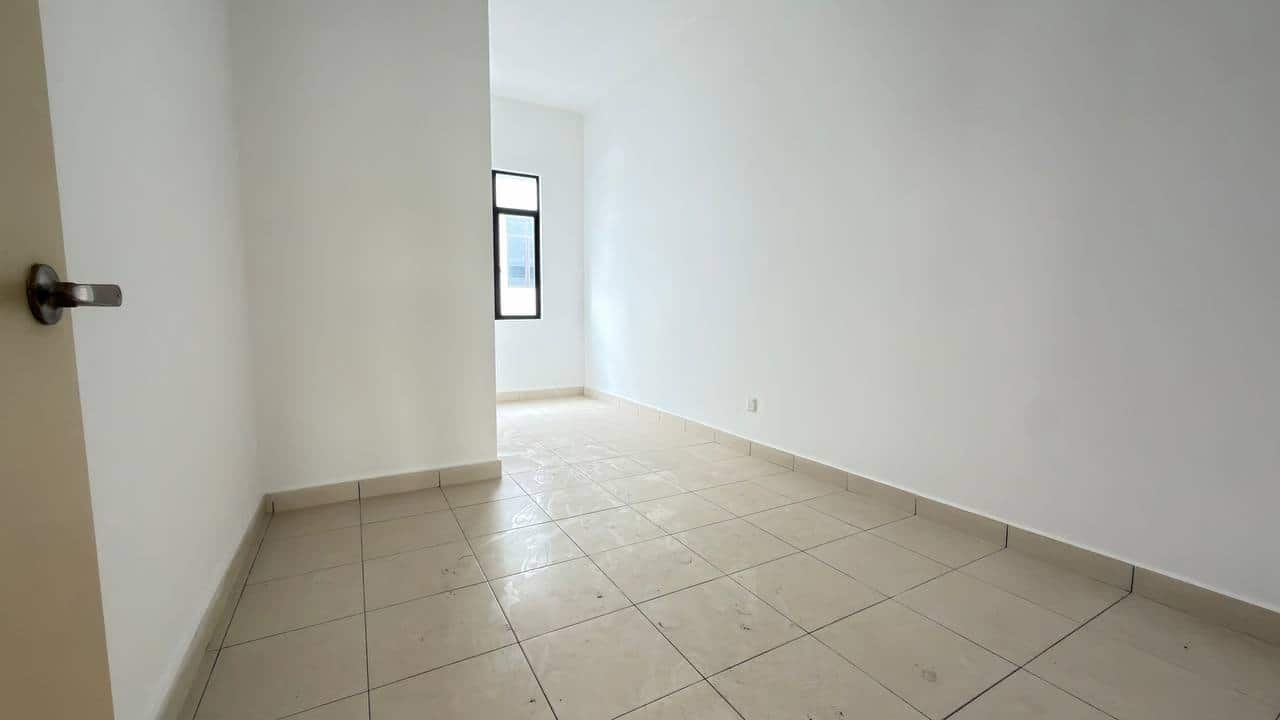 2-Storey Terrace House Meridin East 5