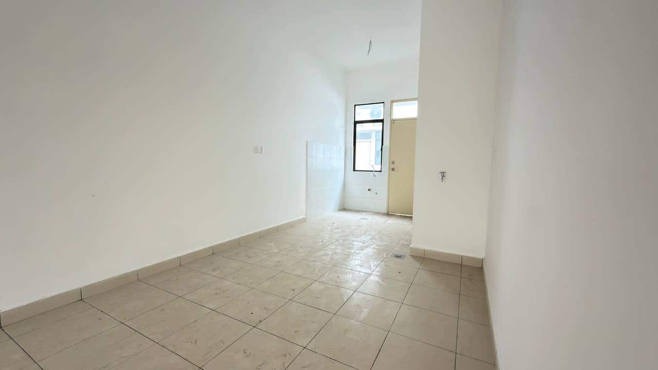 2-Storey Terrace House Meridin East 8