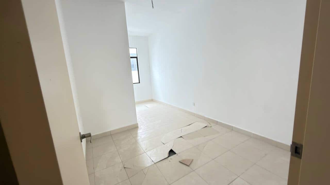 2-Storey Terrace House Meridin East 7