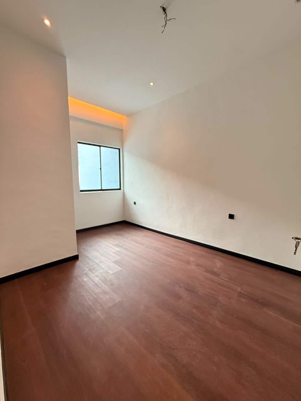 Double Storey Terrace Taman Timur 5