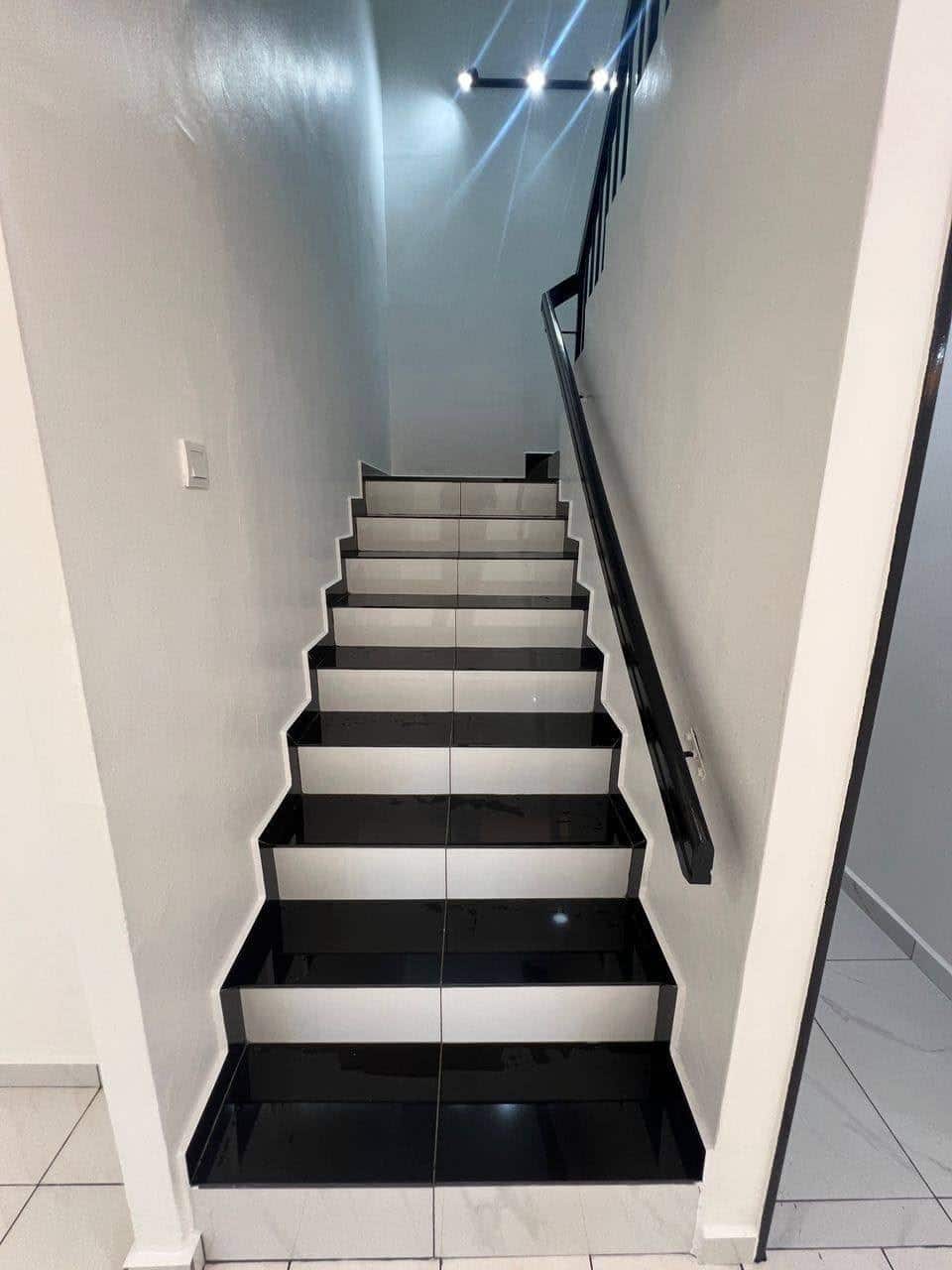 2-Storey Corner House Taman Sri Putri 7