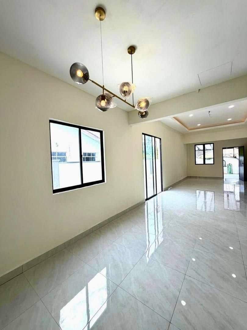 Single Storey Semi-D Taman Megah Ria Masai 5