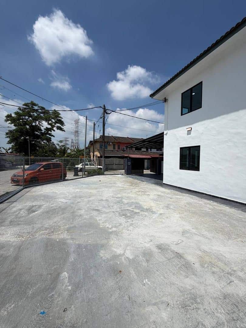 2-Storey Low Cost Corner Lot House Taman Kota Masai 7