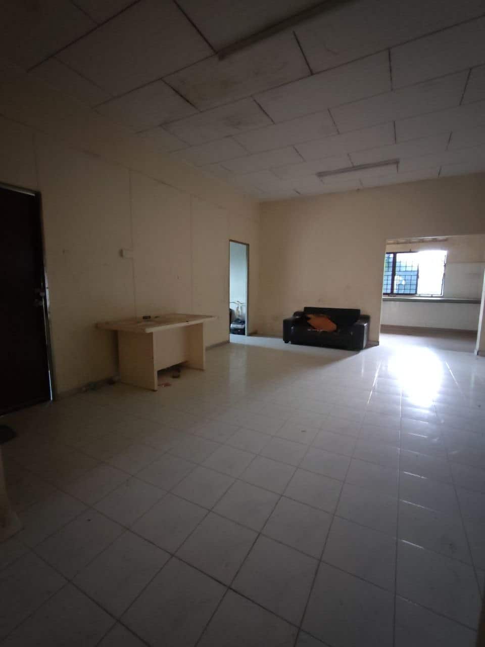 1-Storey Terrace Tampoi 3