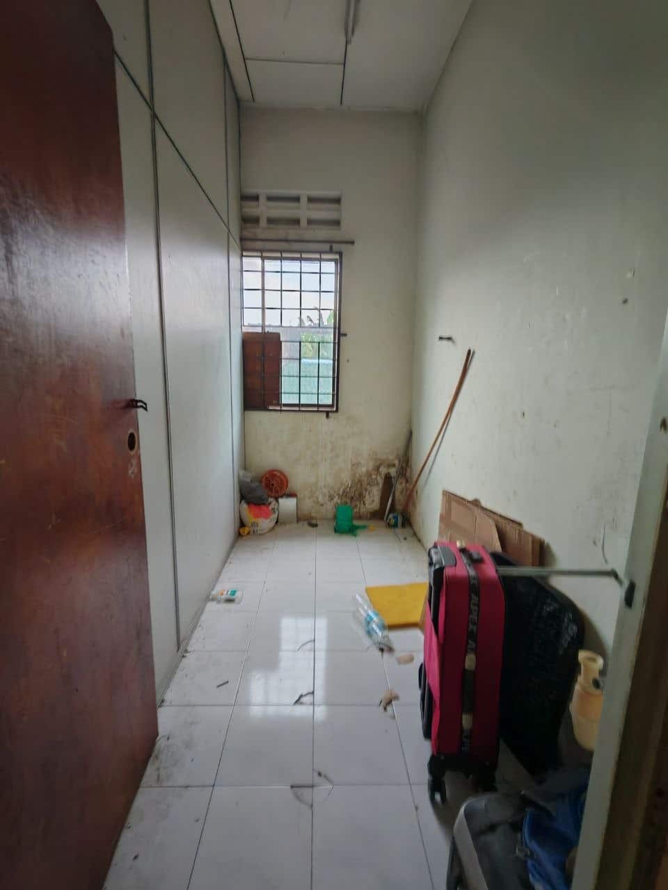 1-Storey Terrace Tampoi 10