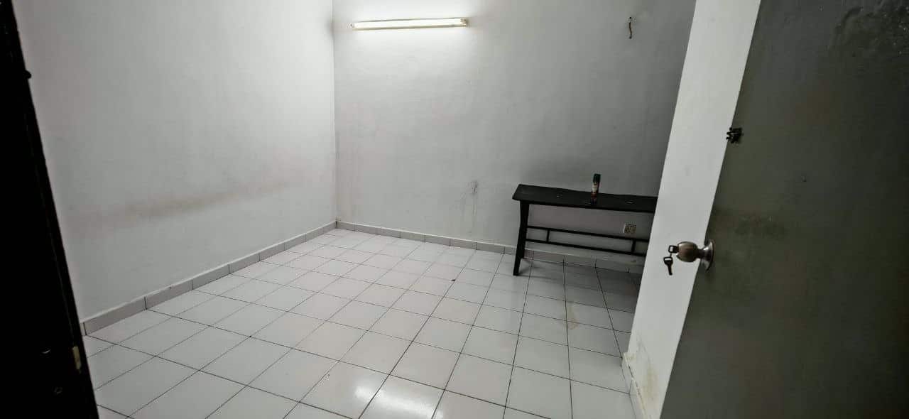 Single Storey Terrace Taman Mutiara Rini 4