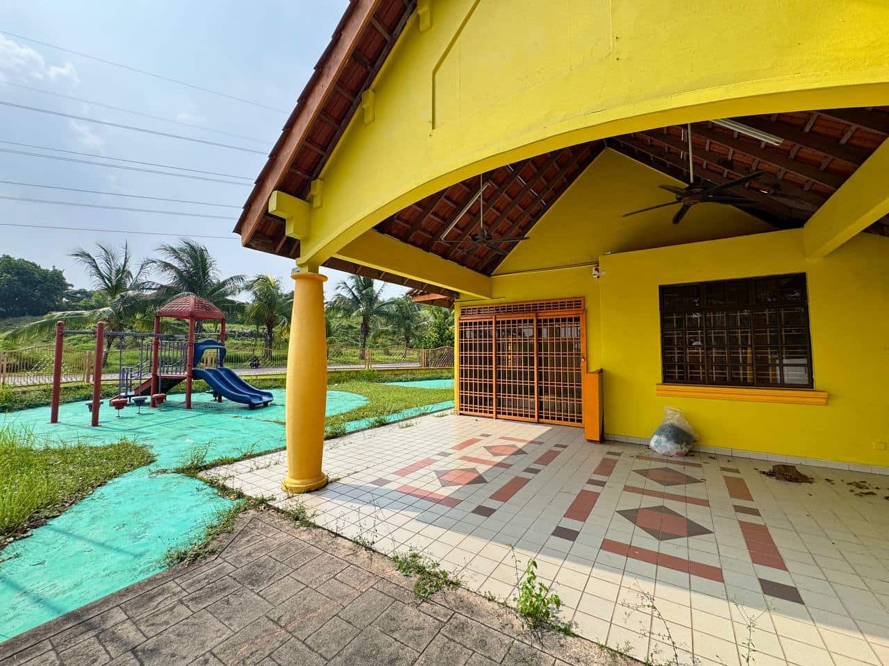 1.5-Storey Terrace House Jalan Pesona @ Pelangi Indah 4