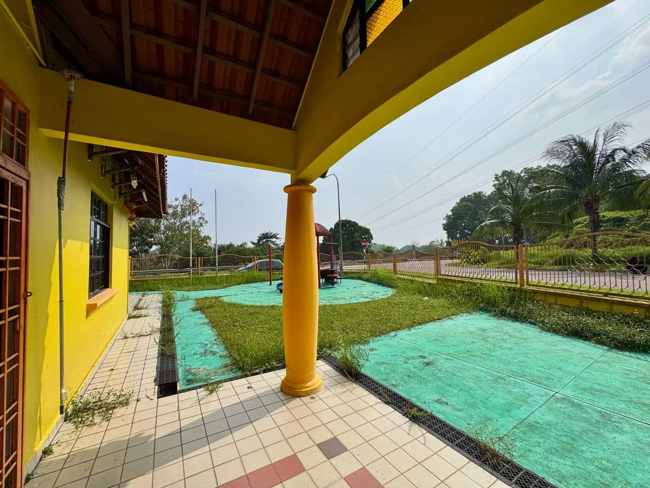 1.5-Storey Terrace House Jalan Pesona @ Pelangi Indah 6