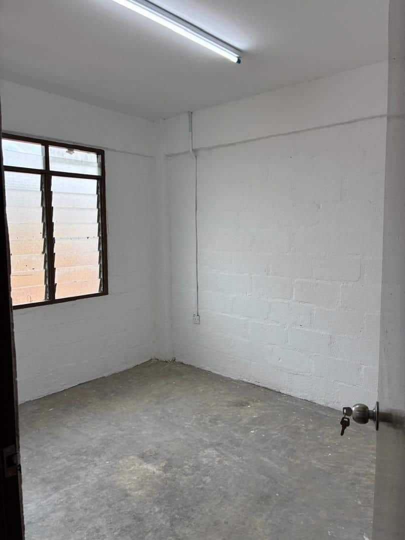 Flat Taman Kulai Jaya 4