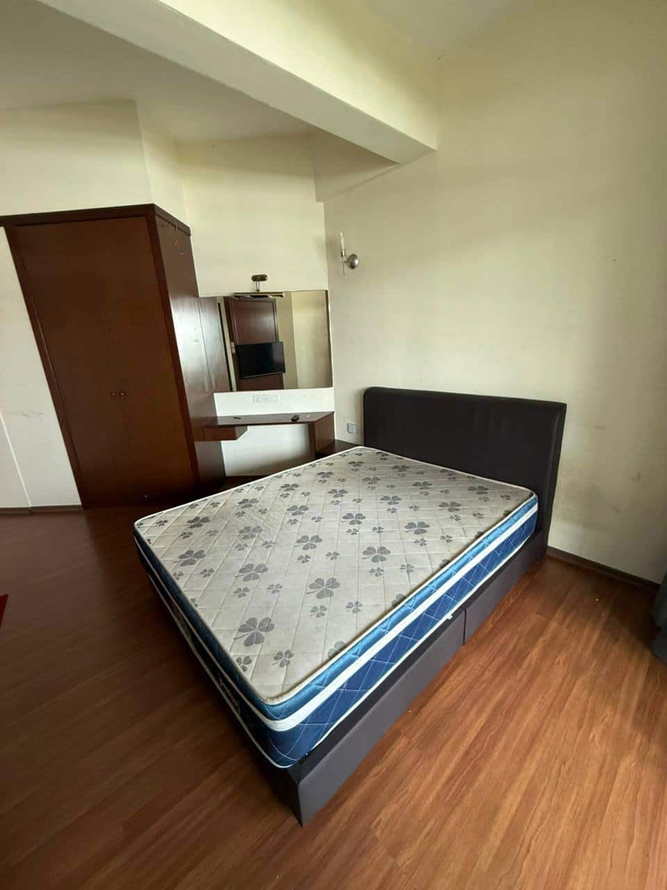 Service Apartment Anjung Seri 3