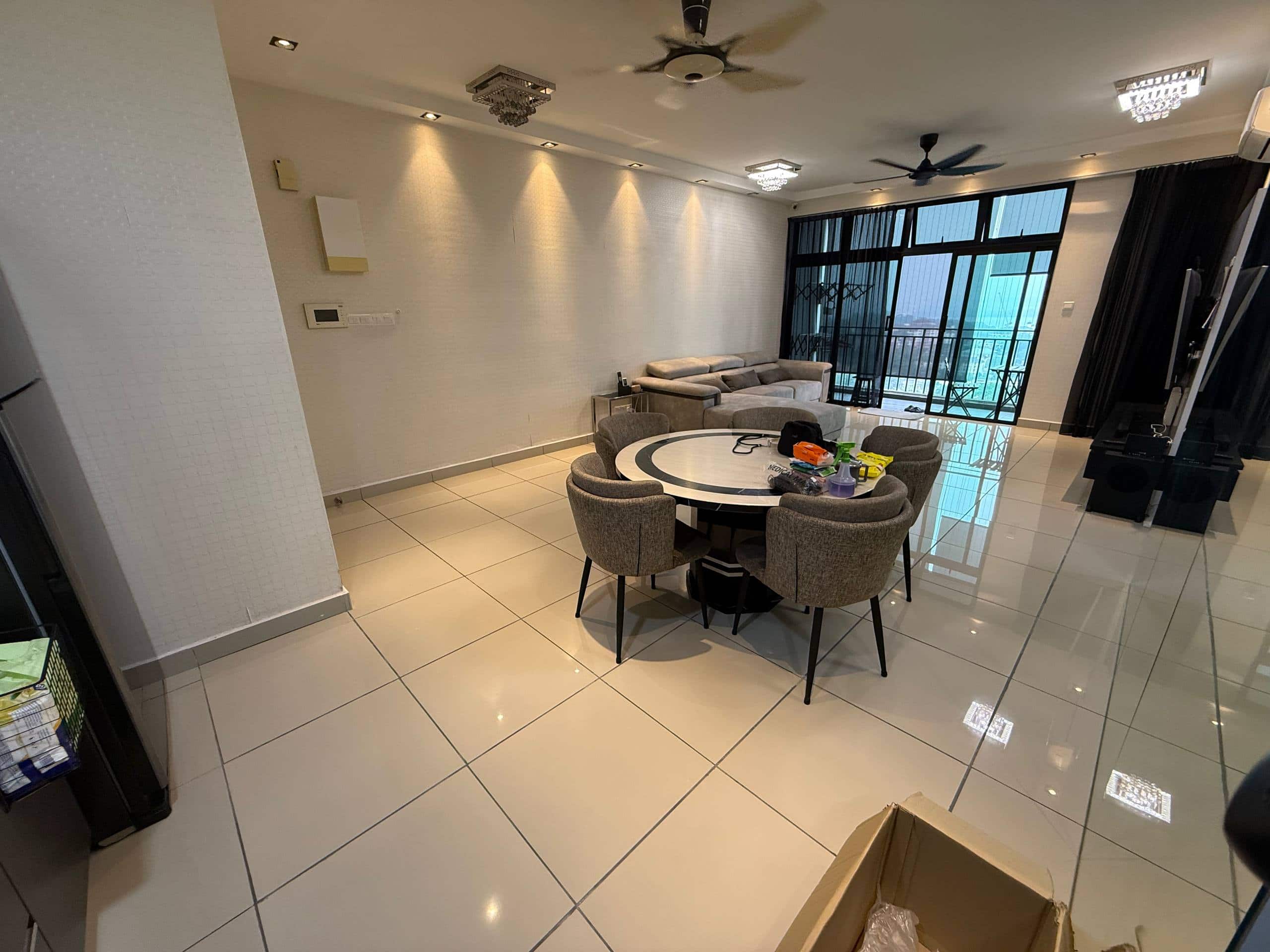 Highrise Apartment CityWood 2